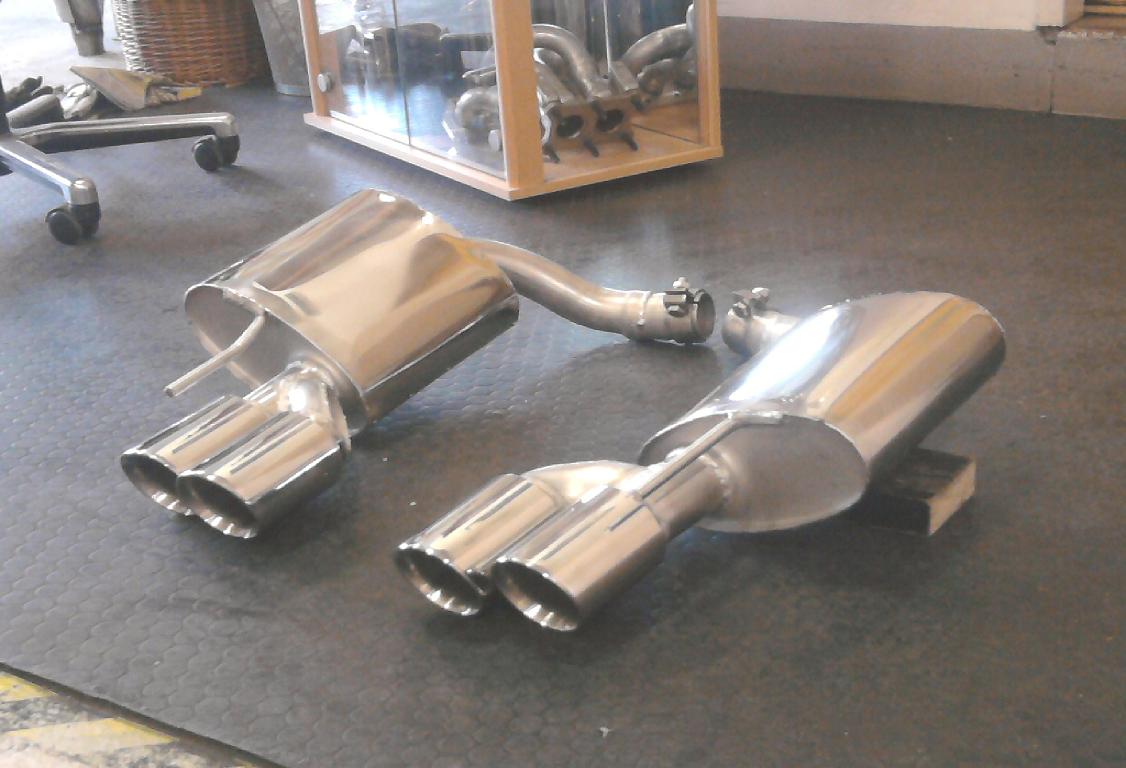 supersoundexhaust.de - Edelstahl Sportauspuff für BMW Z1